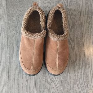 Seude leather shoes by Land's end 🌸🍀